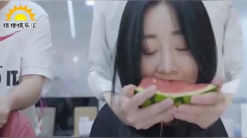 吃瓜的假冒小姐姐,网络迷雾中的真实身份大揭秘