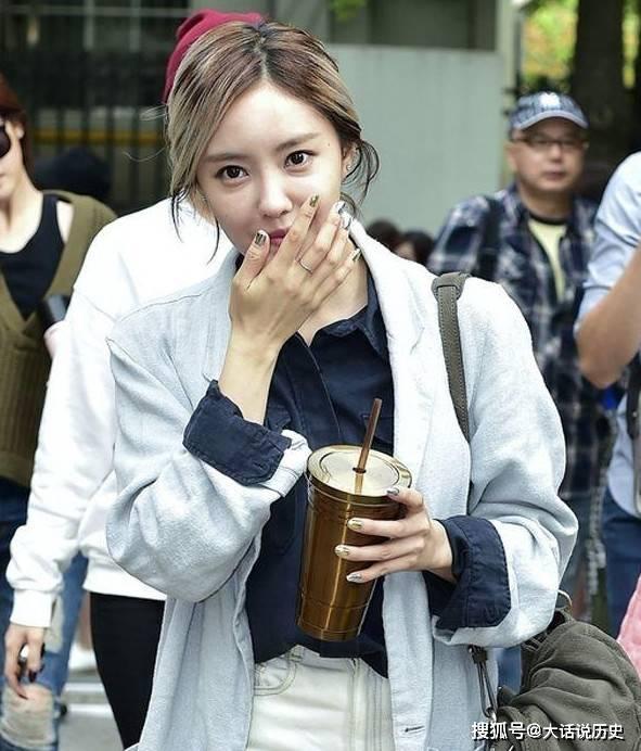 韩国明星同款冰美式,明星同款冰美式，夏日清凉新宠